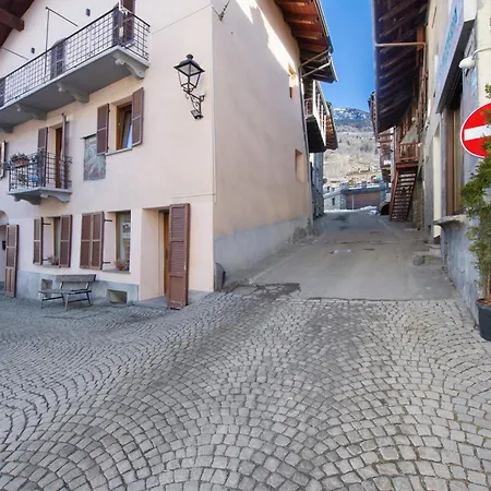 L'archetto Valle D'aosta Apartamento La Salle