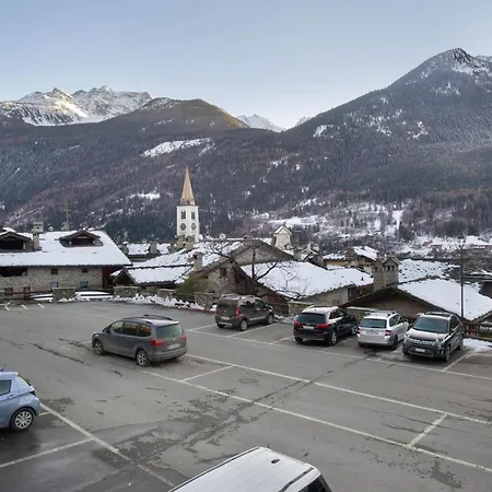L'archetto Valle D'aosta Apartamento *